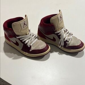 Nike Air Jordan Burgundy and Cream High-Tops